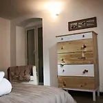 Azzurra Flat Center Apartamento *