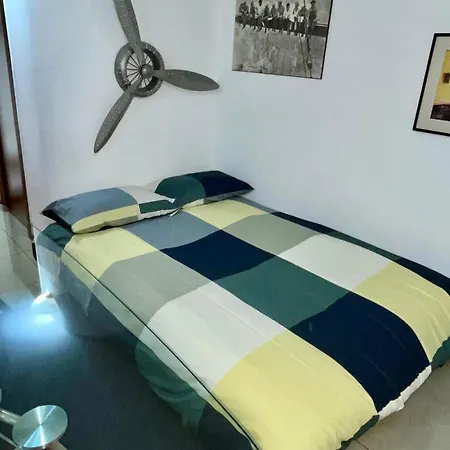 Azzurra Flat Center Apartamento *